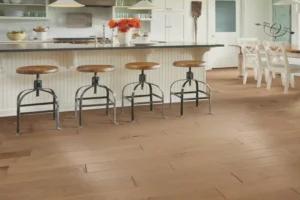 Sostenibilidad en arquitectura con pisos de madera certificados