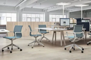 Cómo elegir sillas ergonómicas para espacios de alto rendimiento